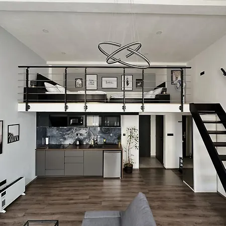 Contemporary Jindrisska Appartement