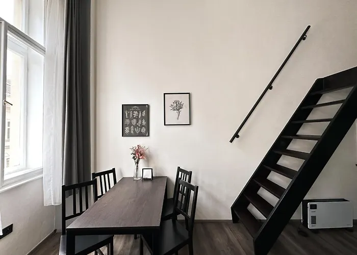 Contemporary Jindrisska Appartement *