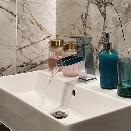 Апартаменты Contemporary Jindrisska Прага